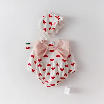 Весенняя одежда для новорожденных 2023, комбинезон с длинными рукавами и светодиодами Baby love butterflies, одежда для лазания, детская хлопковая одежда со шляпой Изображение